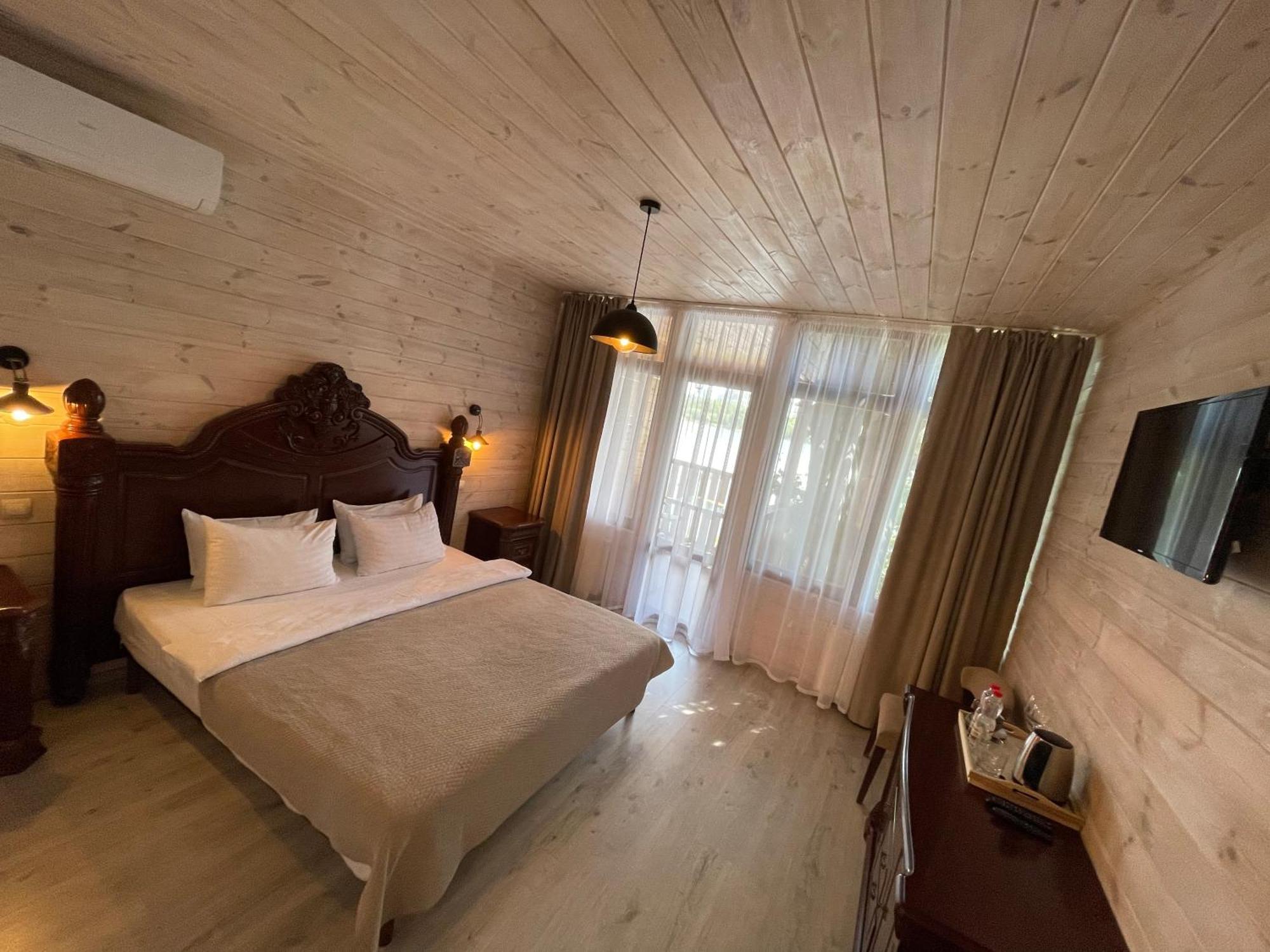 Hotel Fregat เคียฟ ภายนอก รูปภาพ