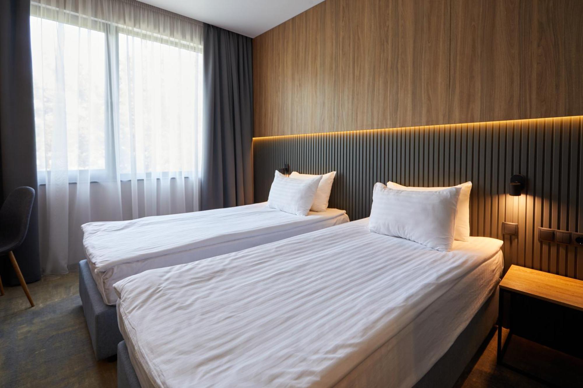 Hotel Fregat เคียฟ ภายนอก รูปภาพ