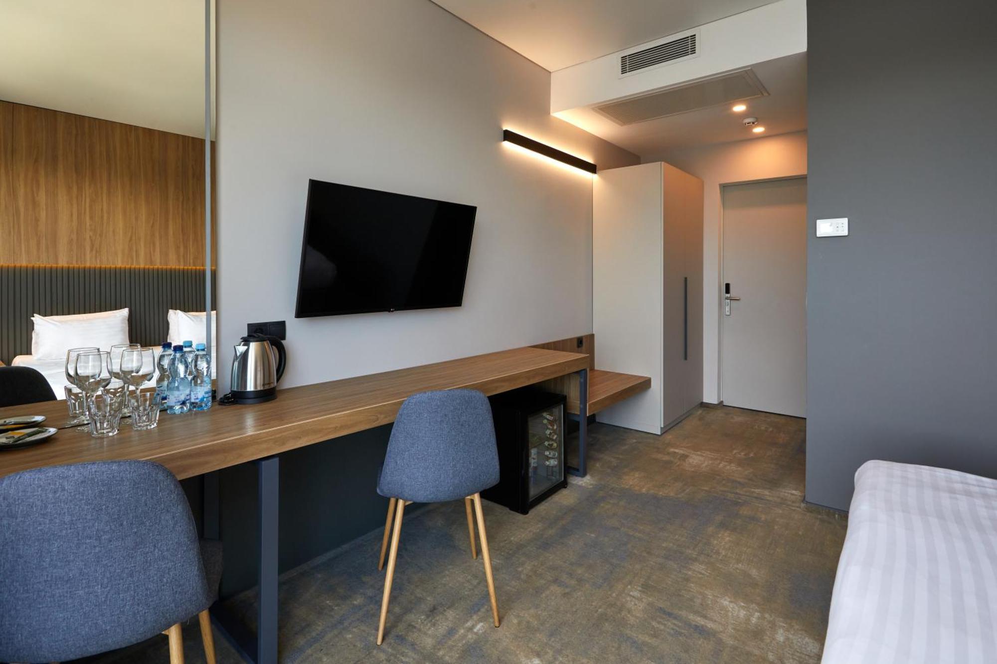 Hotel Fregat เคียฟ ภายนอก รูปภาพ